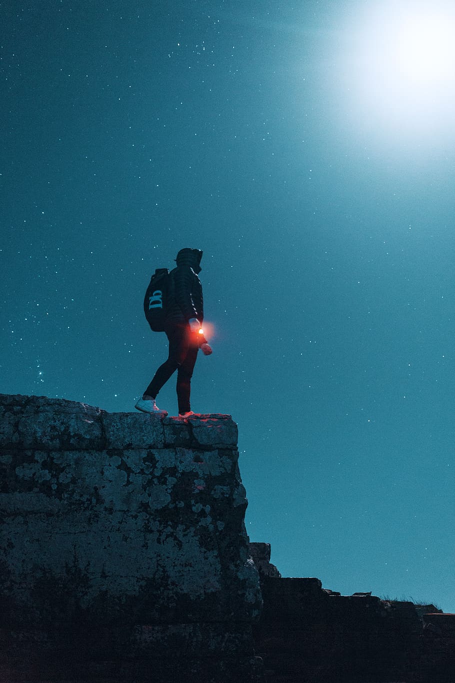 man standing on cliff, one person, leisure activity, real people HD wallpaper