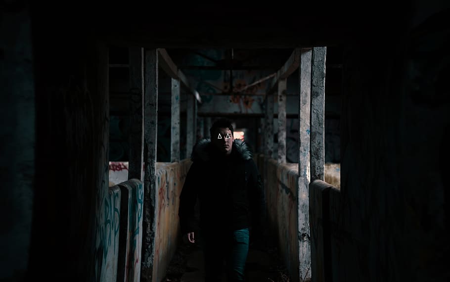 urbex, perspective, man, men, dark, darkness, street art, triangle HD wallpaper
