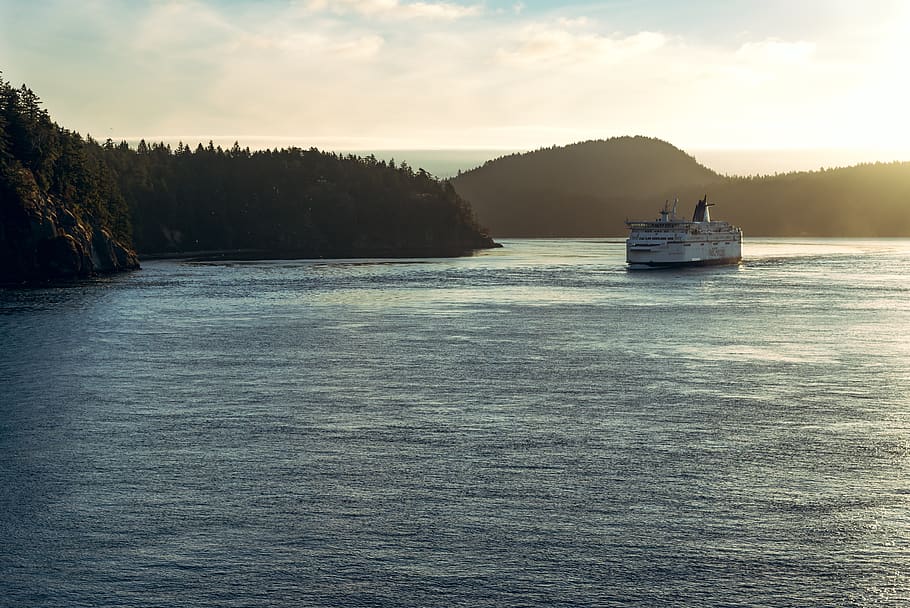 ferry, ship, ocean, pacific, islands, sunrise, waves, sky, bc ferries HD wallpaper
