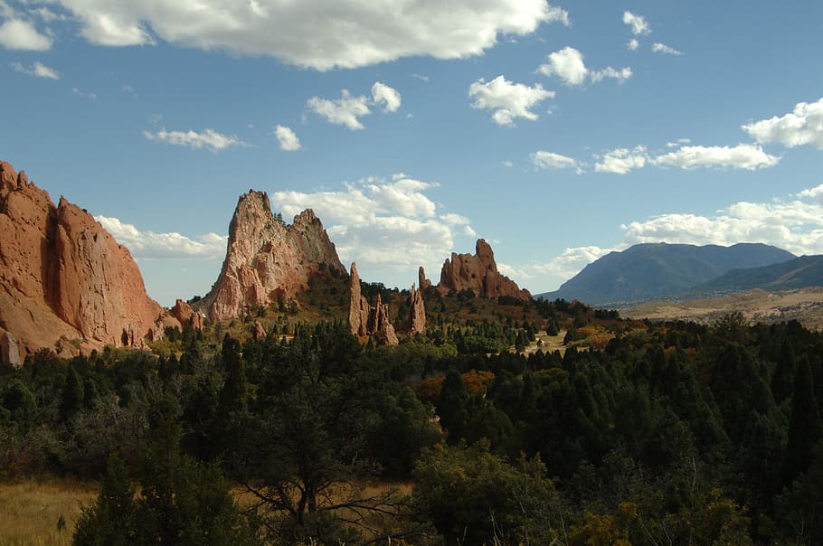 Brown Rock Formation Near Green Trees Under Cloudy Sky, clouds HD wallpaper