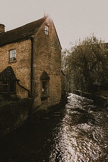 castle, architecture, building, fort, moat, house, ditch, cosy HD wallpaper