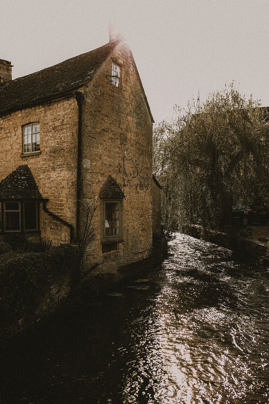 castle, architecture, building, fort, moat, house, ditch, cosy HD wallpaper