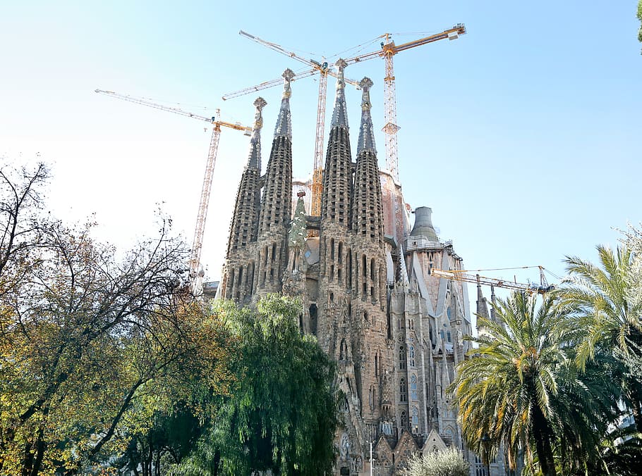 Front view of Sagrada familia under construction, architectural, HD wallpaper