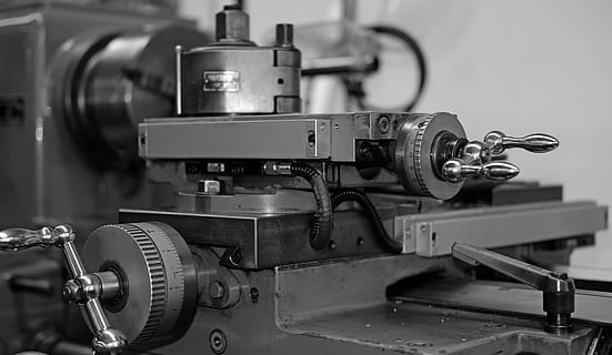 51,215 Lathe For Metal Images, Stock Photos, 3D objects, & Vectors |  Shutterstock