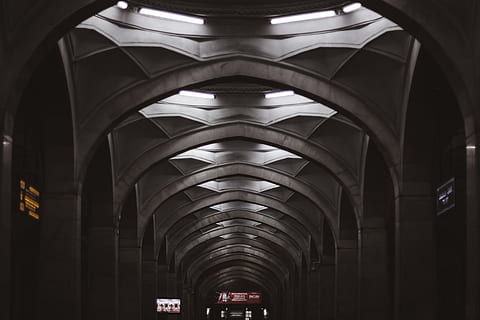 concrete building during daytime, corridor, architecture, toshkent HD wallpaper