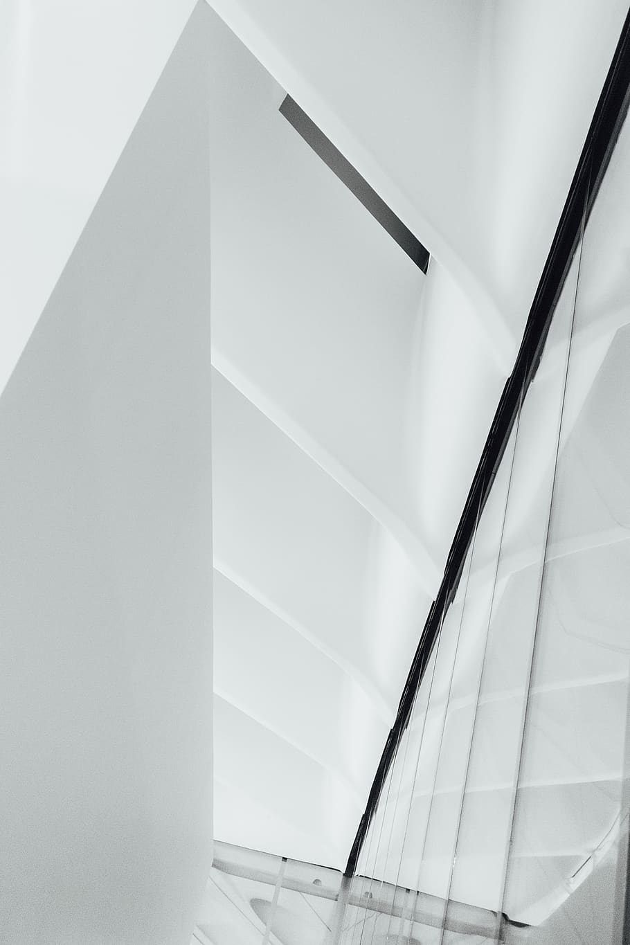 white building, architecture, low angle view, built structure HD wallpaper