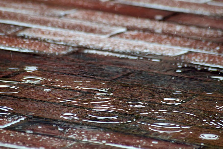 Raindrops On Red Brick Pavement, bricks, ground, puddle, full frame HD wallpaper