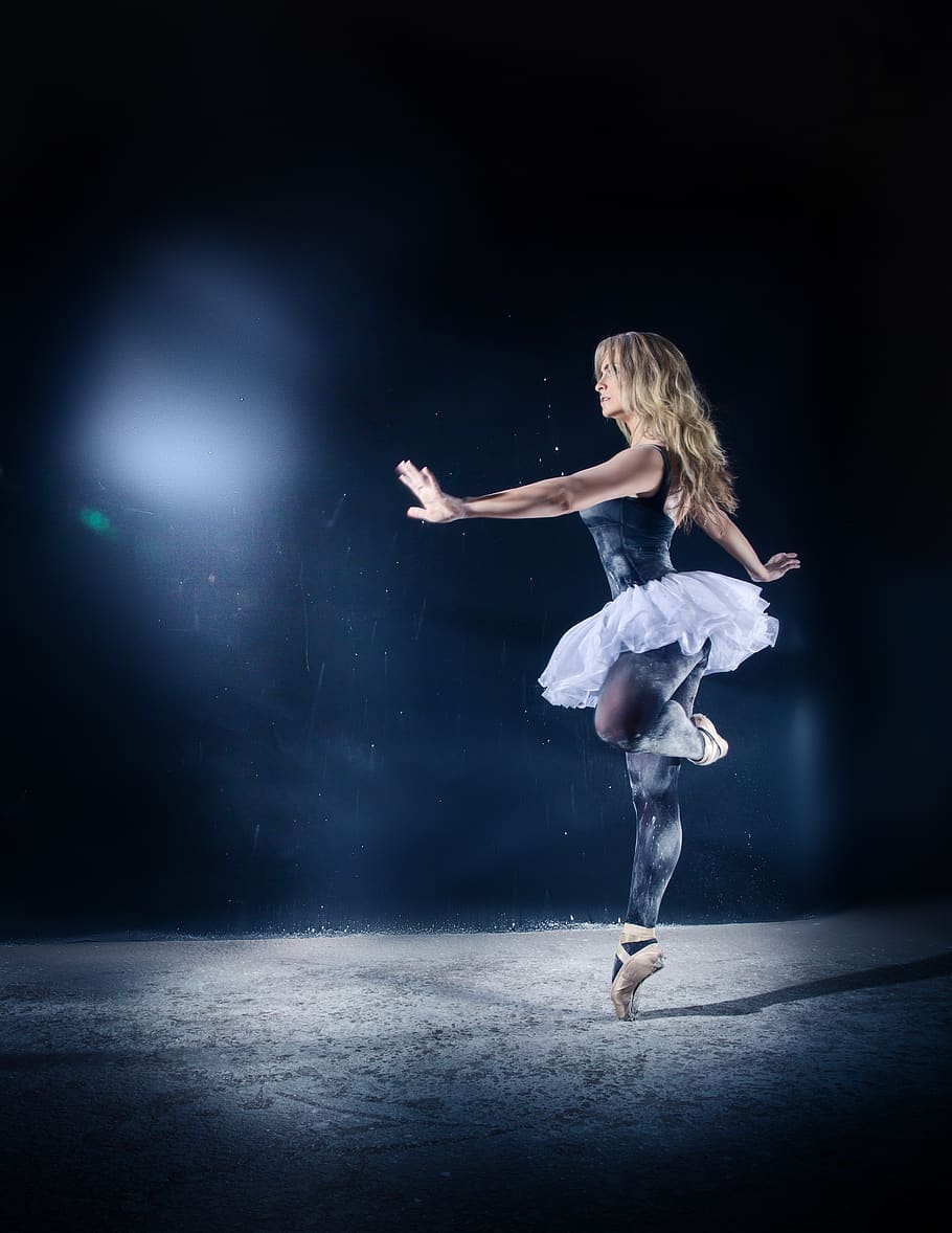 Woman Dancing Photo, action, adult, agility, athlete, balance, HD wallpaper