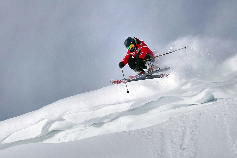 man playing ski during daytime, nature, outdoors, snow, human HD wallpaper