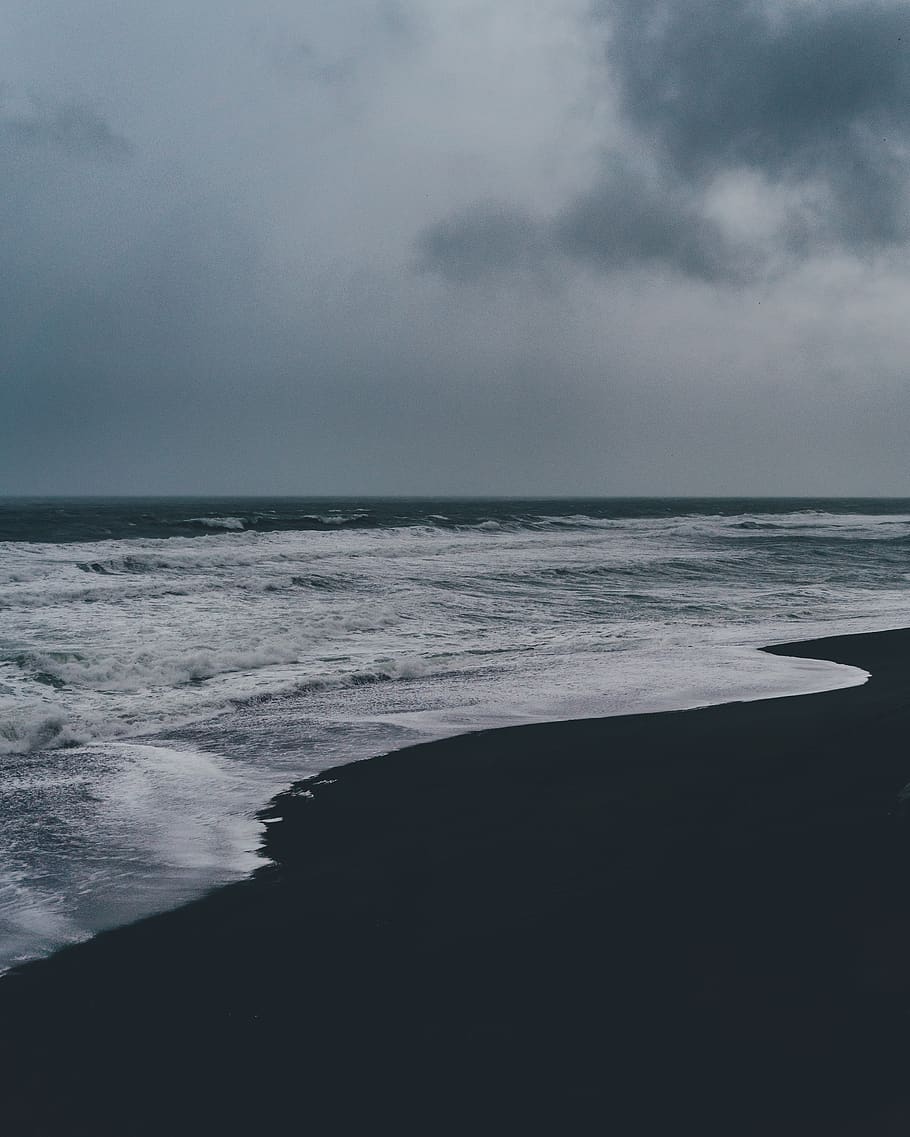 seashore with black sand under gray clouds, pacifica, nature HD wallpaper
