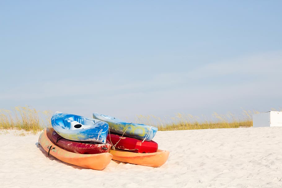 beach, canoes, grass, land, sand, sky, nature, day, copy space HD wallpaper