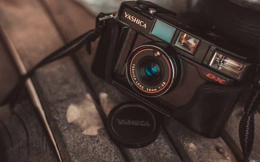 Close-up of Black Yashica Mirrorless Camera, Analogue, antique, HD wallpaper