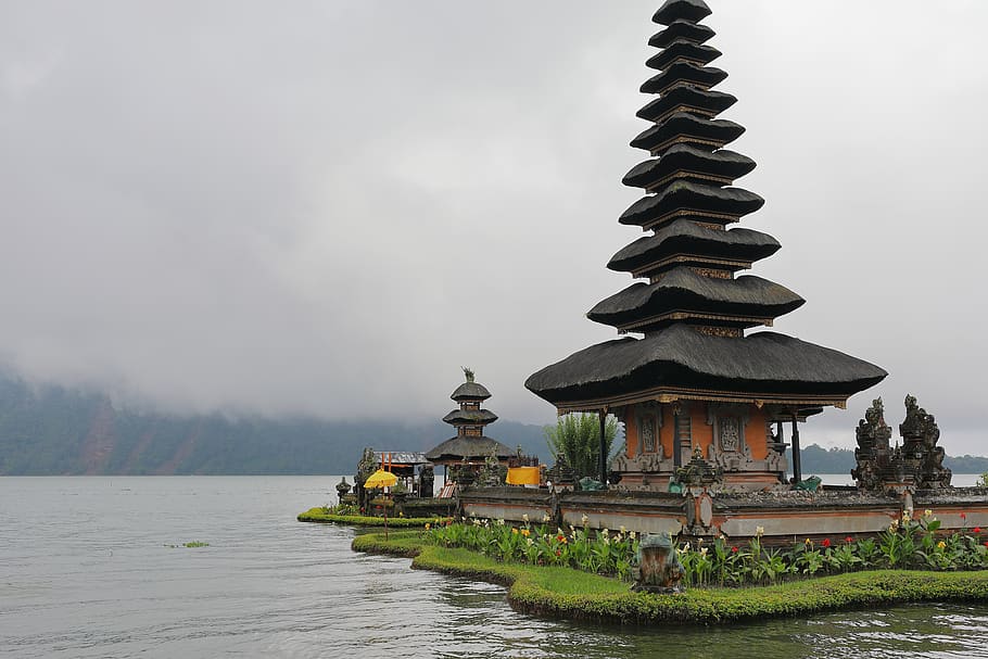 Hd Wallpaper Indonesia Ulun Danu Beratan Temple Water Religion