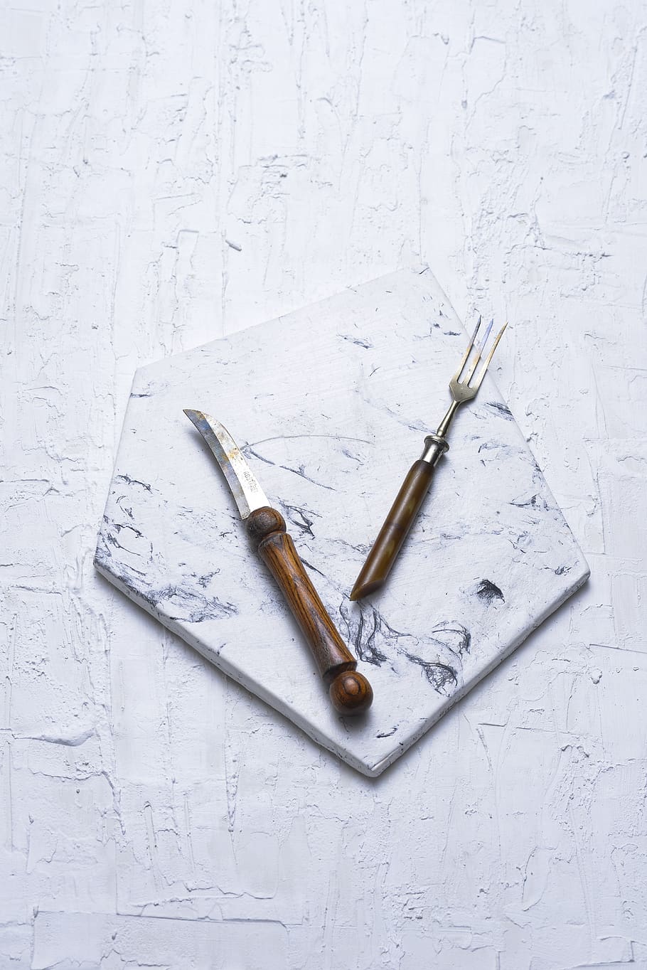 carl, fork, dining, plate, phone wallpaper, no people, high angle view, HD wallpaper