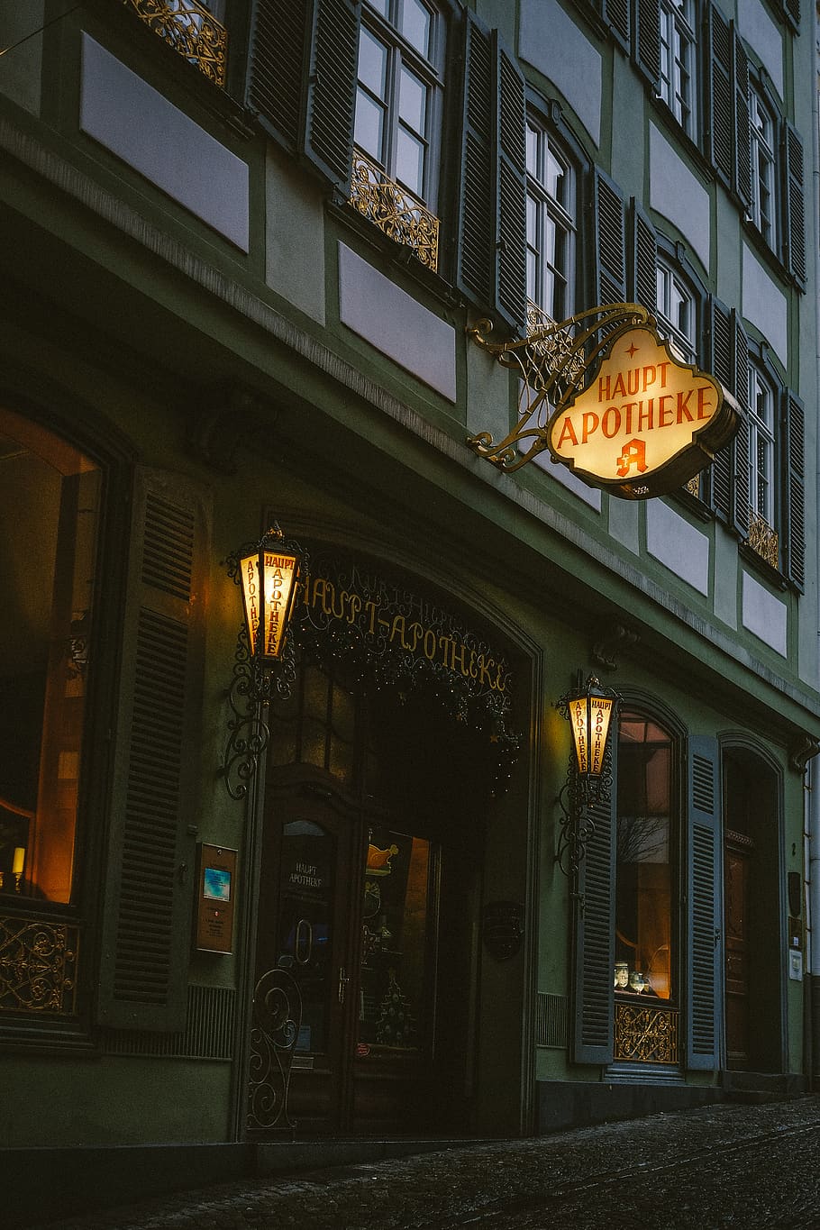 Haupt Apotheke store, architecture, built structure, building exterior HD wallpaper