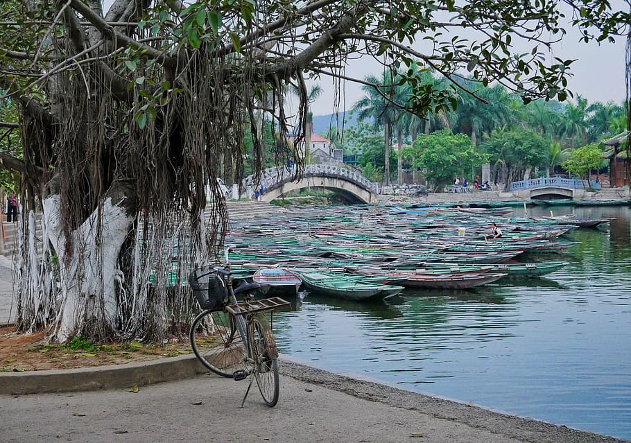 boats, vietnam, ninh binh, tam coc, small boats, metal boats