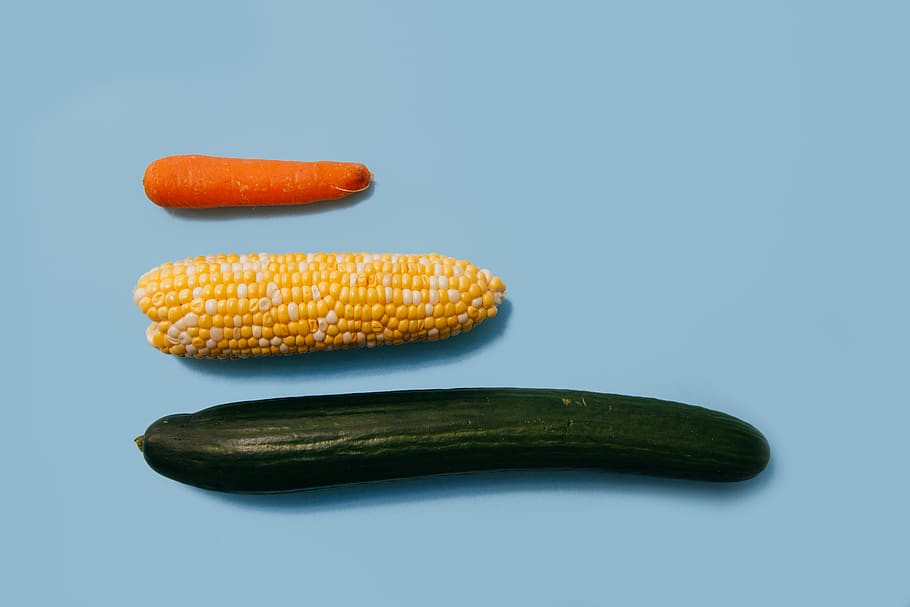 three assorted vegetables, studio shot, colored background, wellbeing HD wallpaper