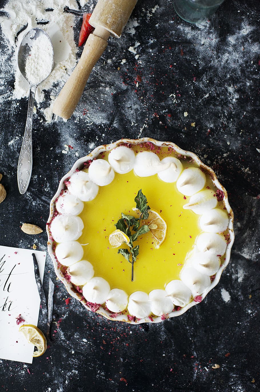 Pie With Lemon on Top, cake, celebration, color, cooking, cuisine, HD wallpaper