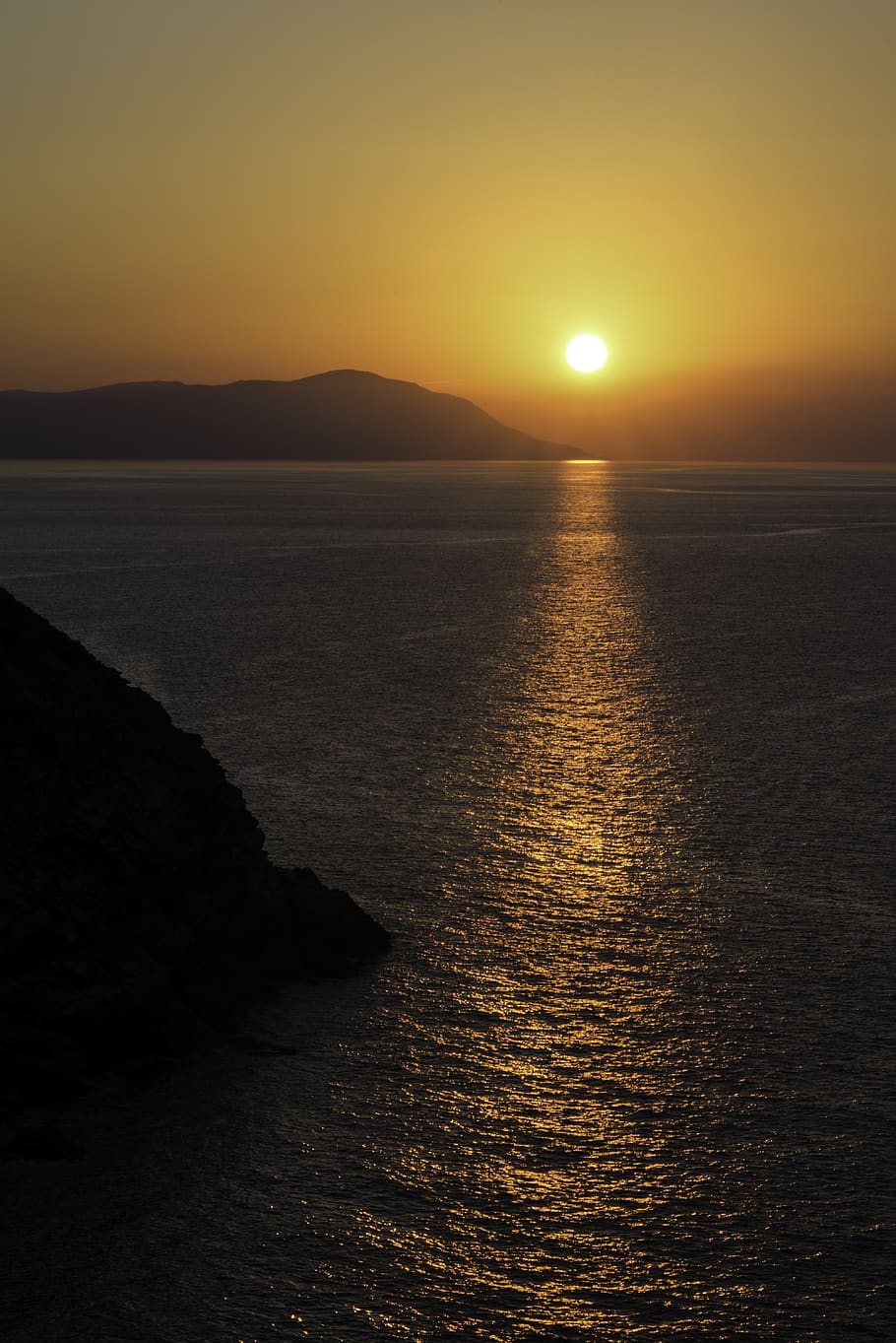 lying, sun, landscape, nature, sea, summer, twilight, water HD wallpaper