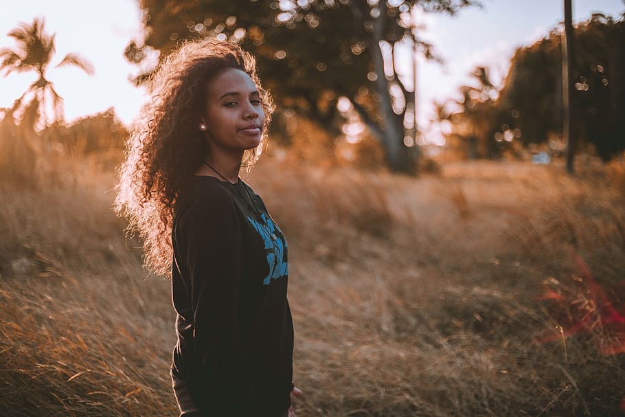 Woman Wearing Black Sweater Standing on the Field, child, dawn HD wallpaper