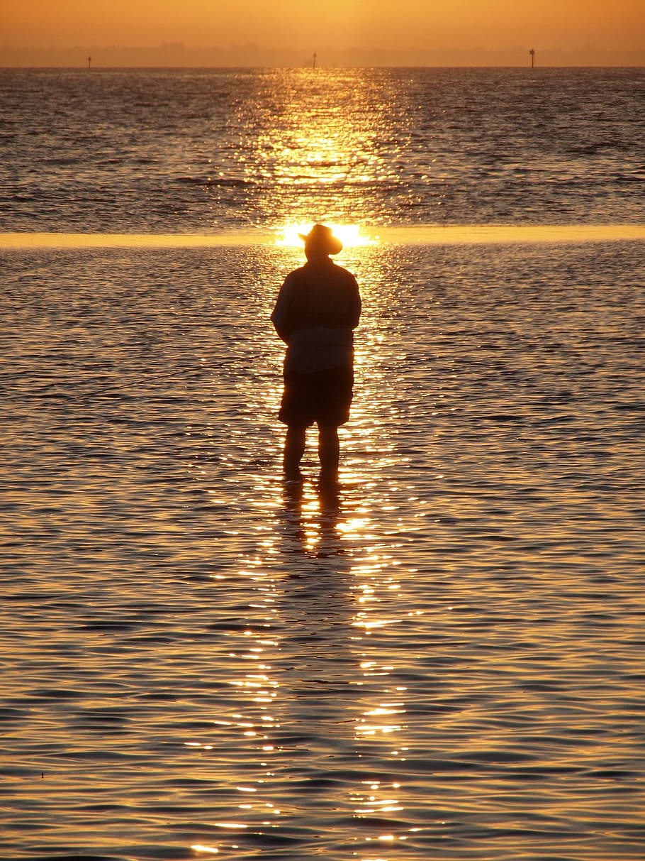 ocean, human, activity, nature, sea, water, sunset, sky, reflection HD wallpaper
