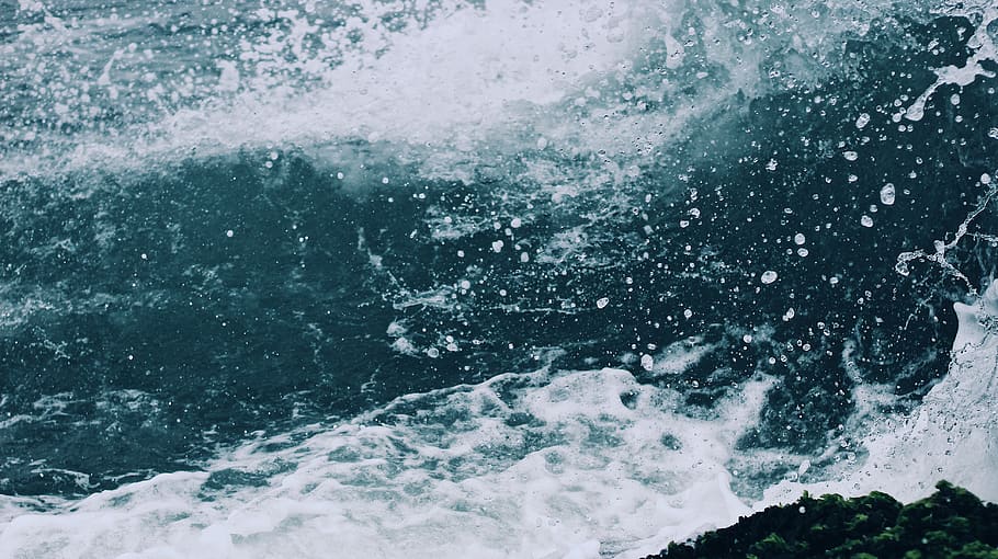 Ocean Waves, sea, splash, water, motion, power, nature, power in nature HD wallpaper