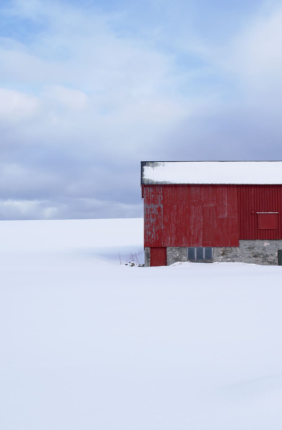 brown house under cloudy sky, cloud - sky, cold temperature, winter HD wallpaper