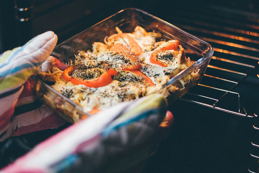 Person Holding Cooked Food on Clear Glass Container, baking, delicious HD wallpaper