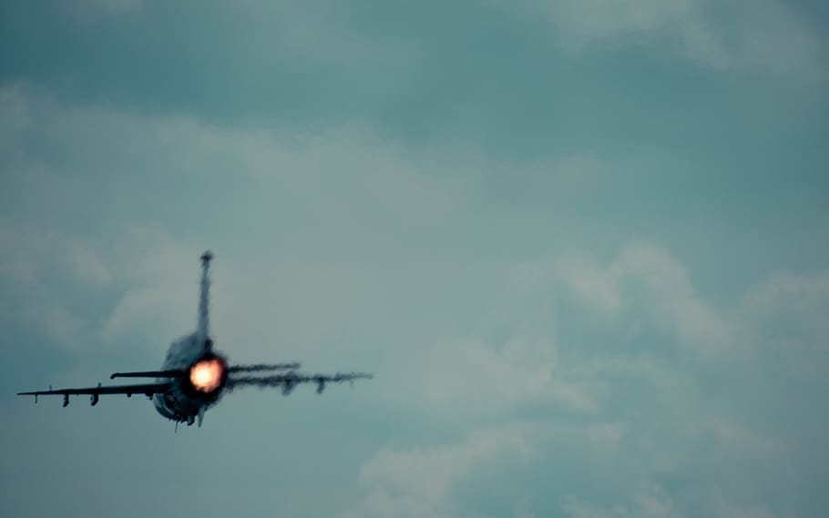 flames, hot, jet, cloud - sky, low angle view, no people, air vehicle HD wallpaper