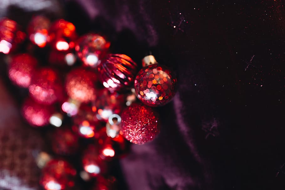 Burgundy Christmas Decorations, modern, holidays, elegant, red HD wallpaper
