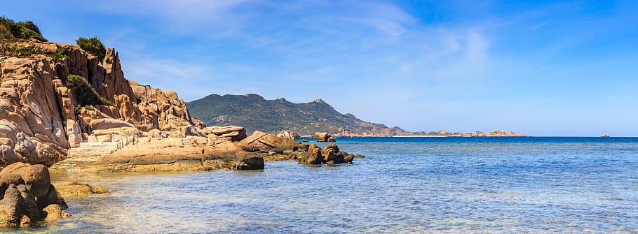 Rock in Front of Body of Water, bay, beach, caribbean, clouds HD wallpaper