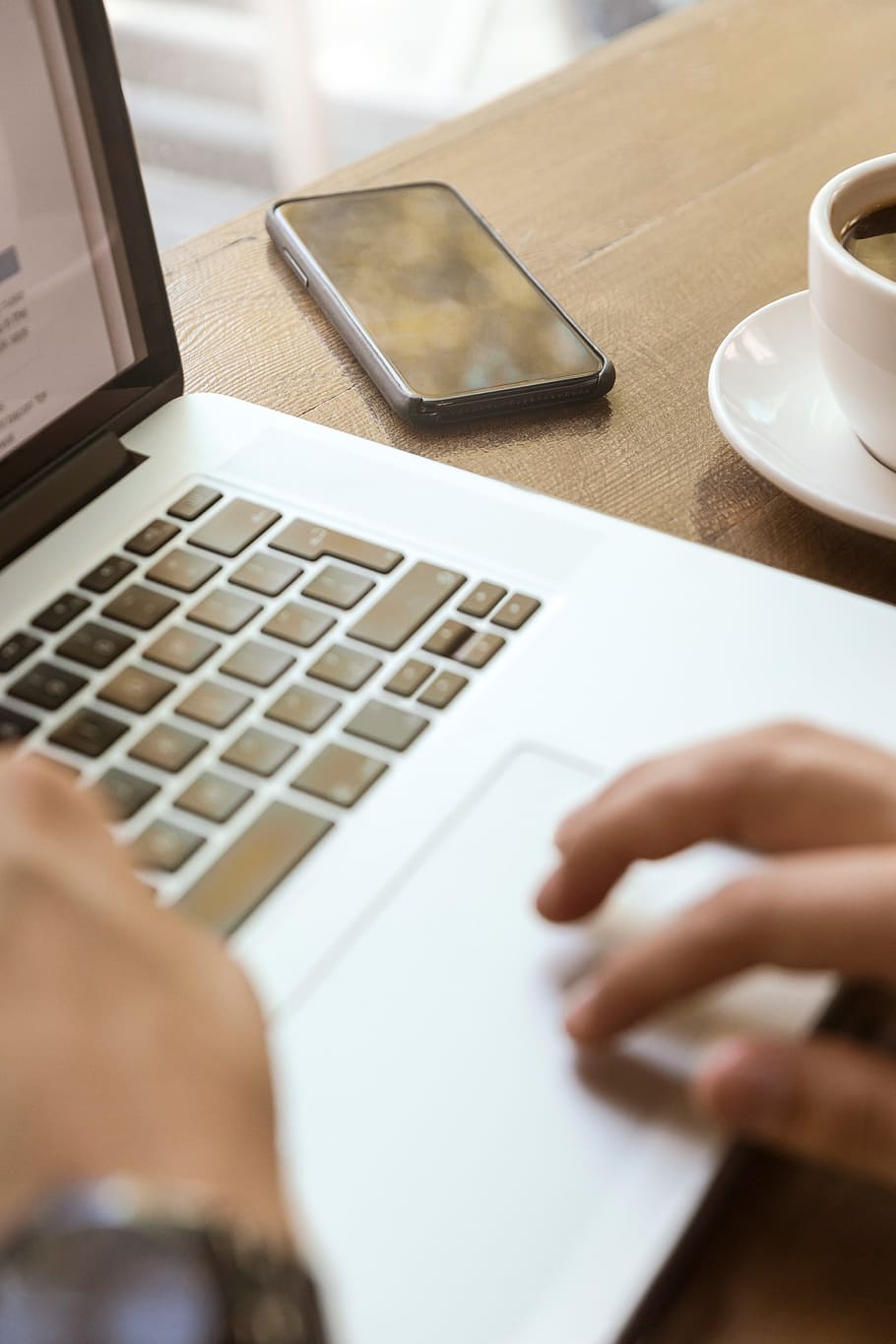 man, laptop, work, trackpad, mouse, touch, typing, keyboard HD wallpaper