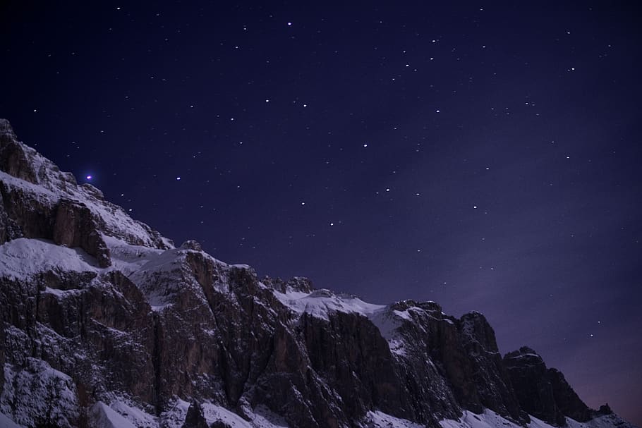 alpine, night, star, snow, mountain, mountains, lighting, outdoor HD wallpaper