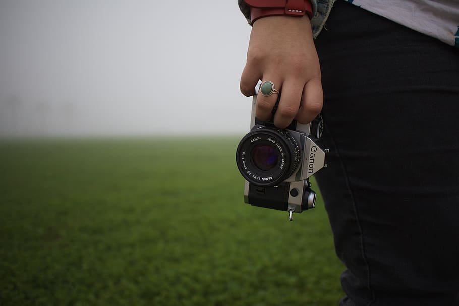 electronics, human, person, plant, grass, finger, canon, film photography HD wallpaper