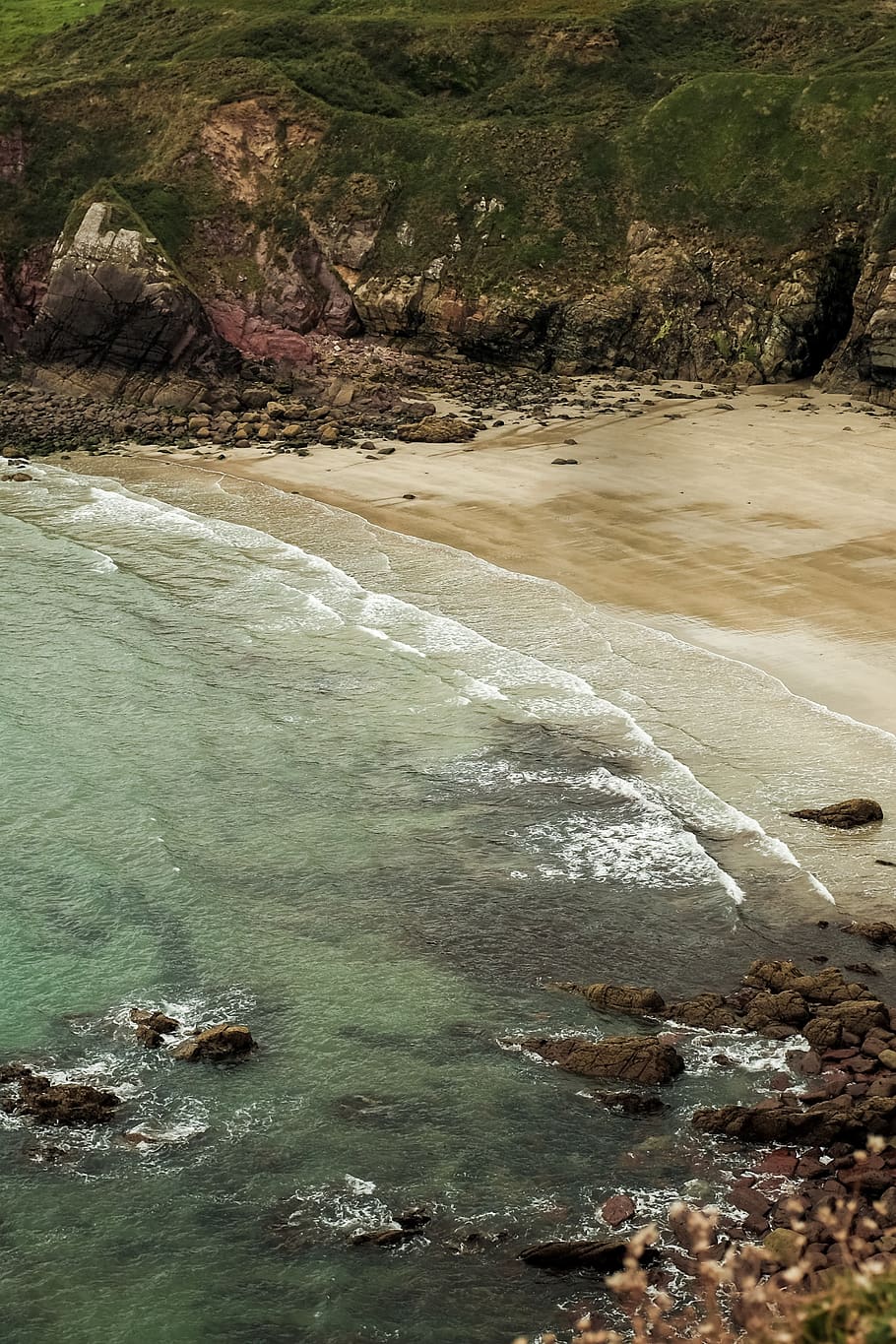 seashore during daytime, water, beauty in nature, land, rock HD wallpaper