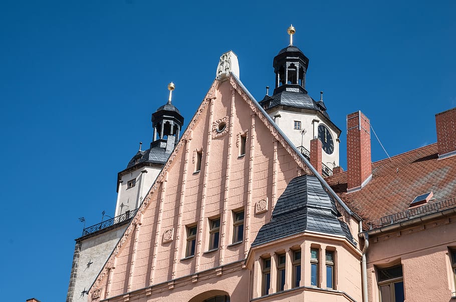 house, gable, architecture, building, facade, city, historic center HD wallpaper