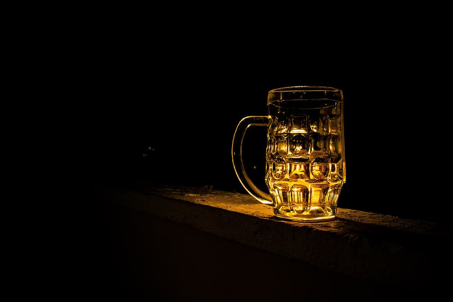 Clear Glass Mug With Beverage during Night Time, beer, cup, dark HD wallpaper