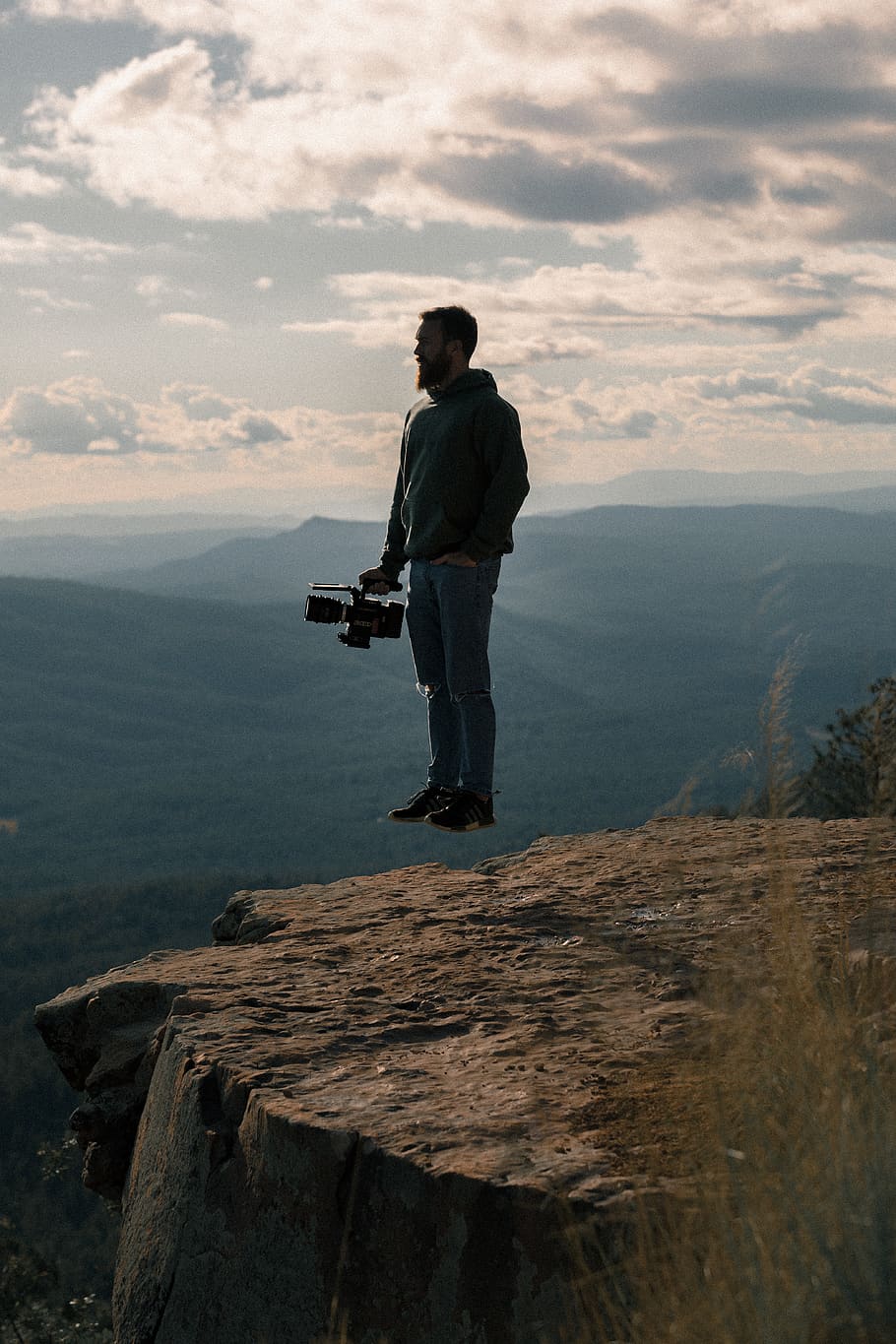 man standing on cliff photo, one person, sky, full length, real people HD wallpaper
