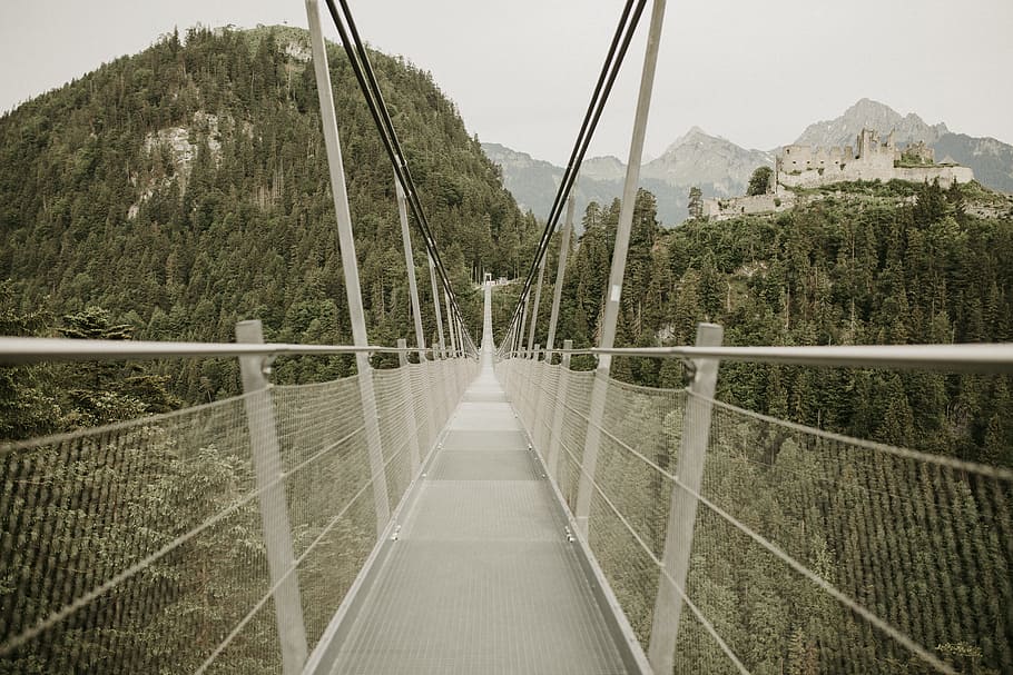 empty hanging footbridge, walkway, structure, crossing, outdoor HD wallpaper