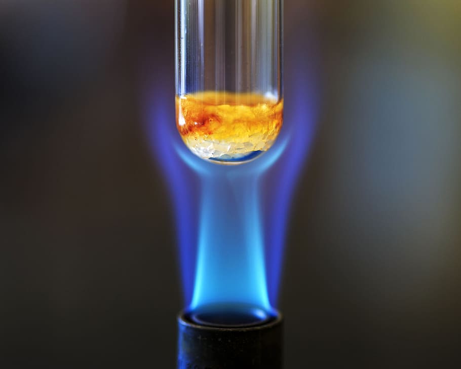 Combustion reaction using sucrose to produce caramel and steam., HD wallpaper