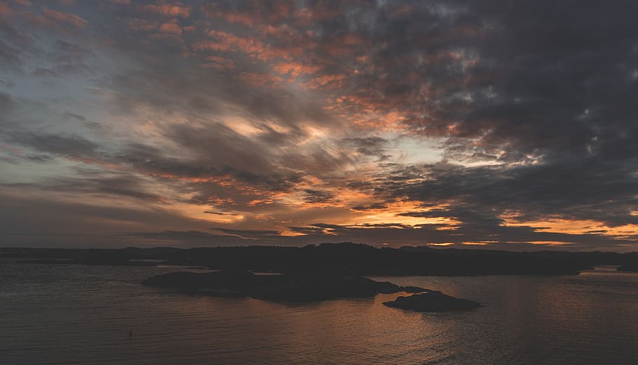 Silhouette of Island during Sunset, backlit, cloud, cloudy skies HD wallpaper