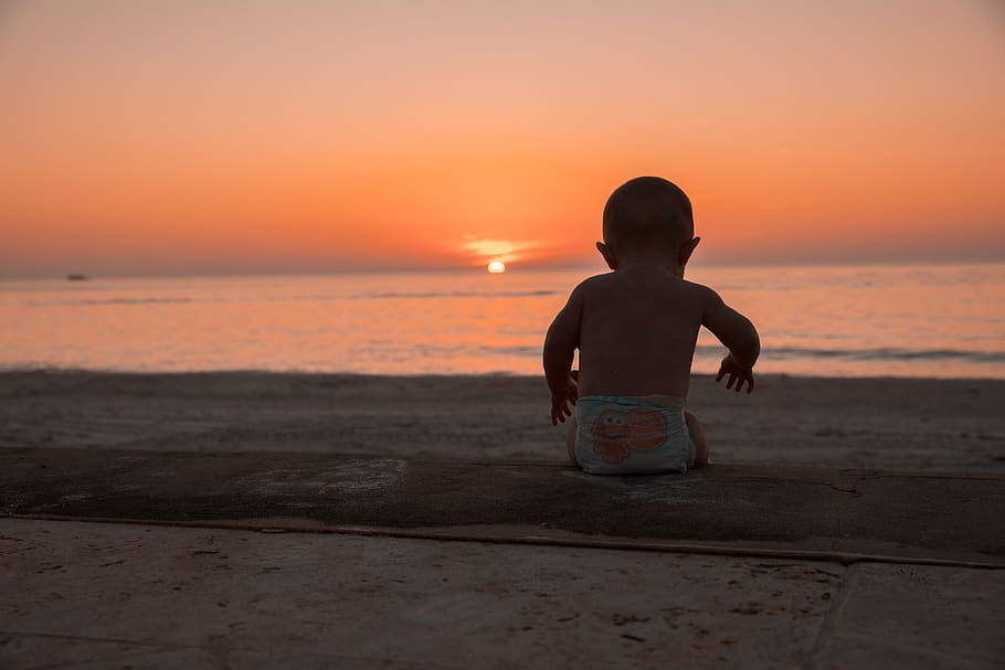 HD wallpaper: baby, infant, love, baby at sunet, sunset, beach, beach  sunset | Wallpaper Flare