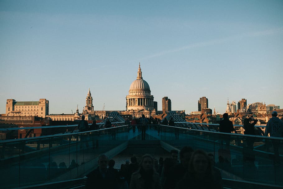 Silhouette Of People Behind St Paul's Cathedral, architecture HD wallpaper