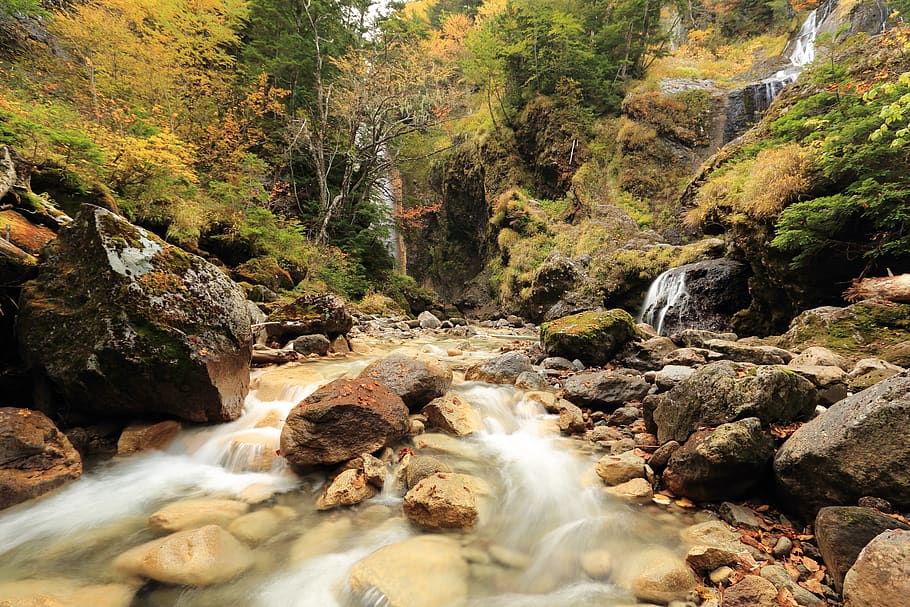 rock, water, solid, flowing water, rock - object, beauty in nature HD wallpaper