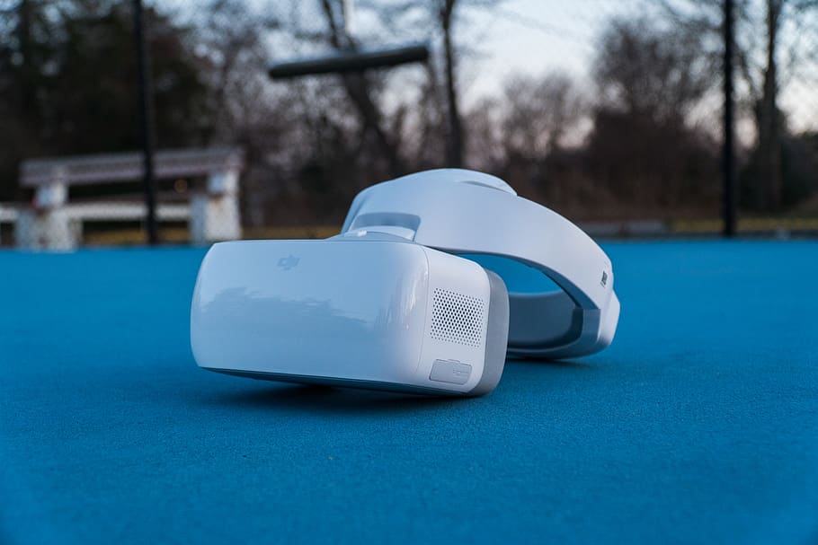 goggles, vr, virtual, reality, dji, drone, first, person, white HD wallpaper
