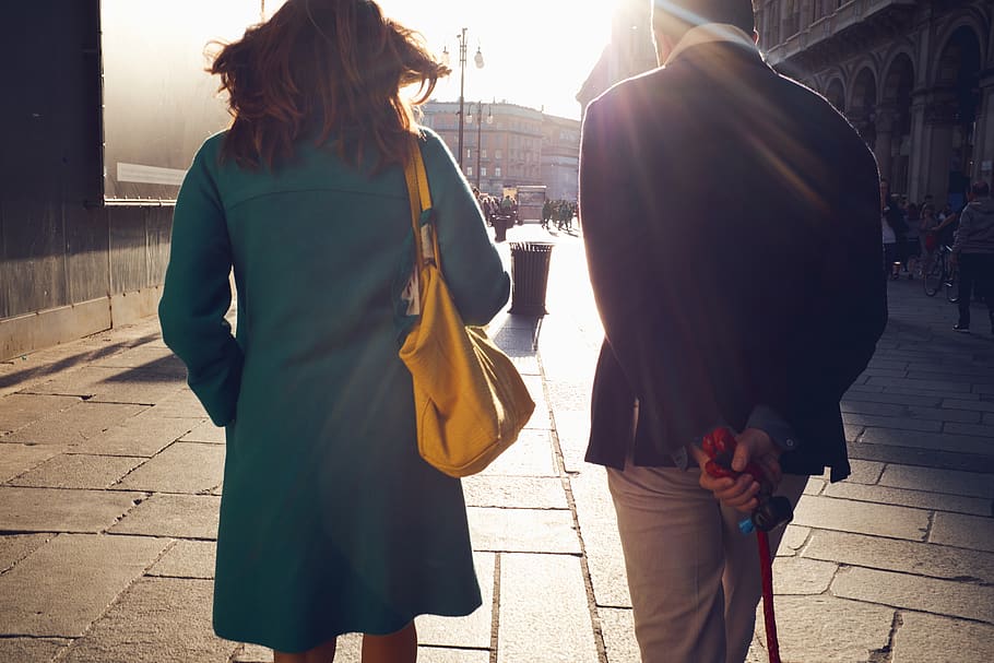 milan, italy, urban, bag, people, light, sun, dog, walking HD wallpaper