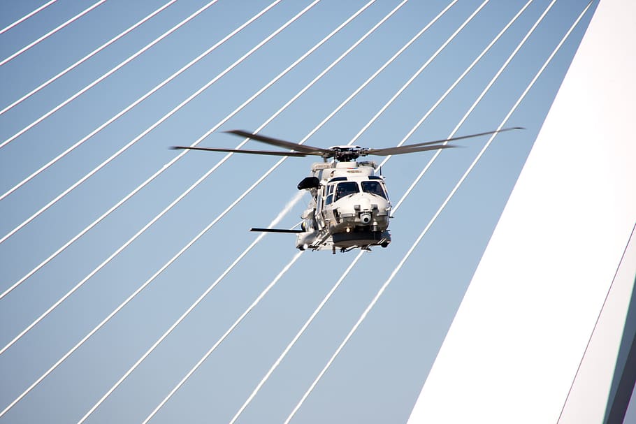 helicopter passing through building, rotterdam, erasmusbrug, aircraft, HD wallpaper