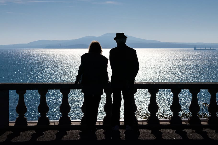photo, old, couple, watching, sea, silhouette, blue, memory, HD wallpaper. 