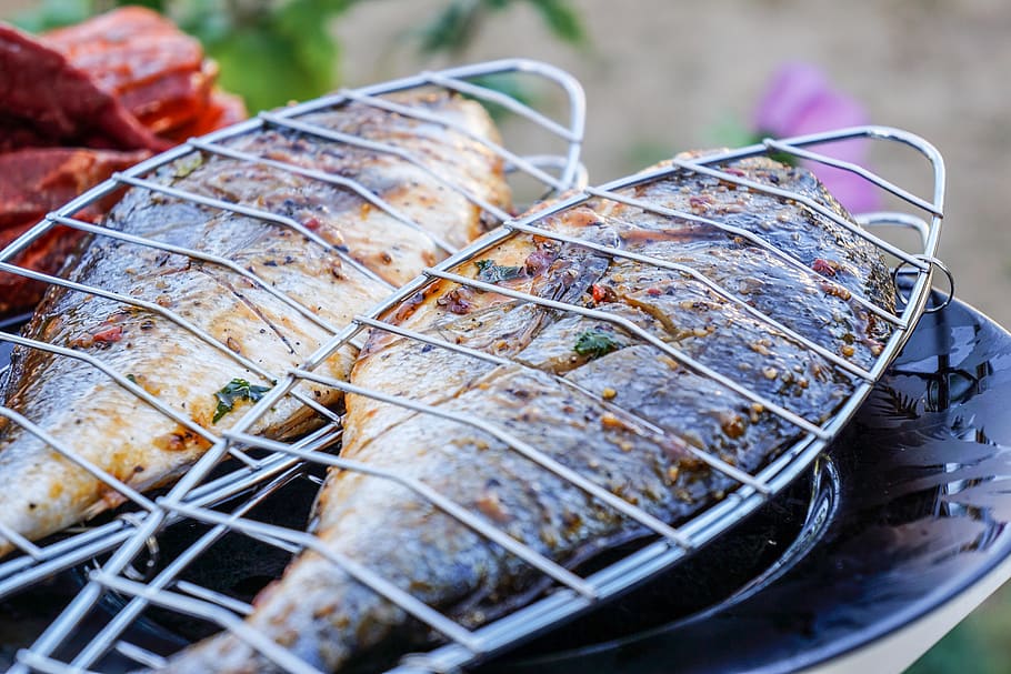 fish, sea bream, eat, barbecue, grill, food, court, cook, meal, HD wallpaper