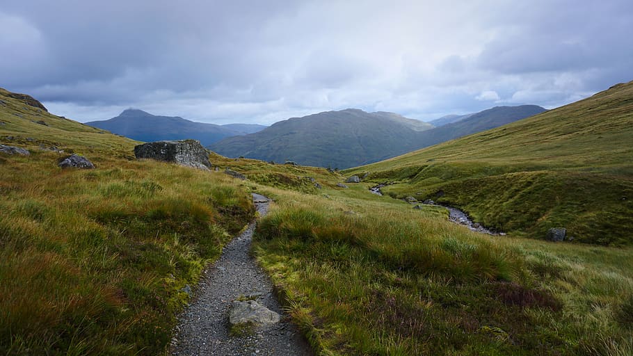 green grass, united kingdom, arrochar, the cobbler, road, gravel HD wallpaper